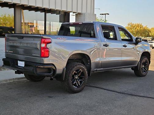 2022 Chevrolet Silverado 1500 Custom Trail Boss
