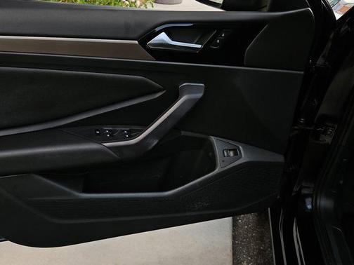 2020 Volkswagen Jetta 1.4T SEL Premium