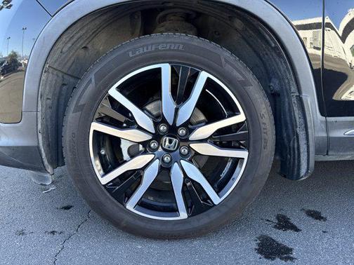 2019 Honda Pilot Touring 8-Passenger