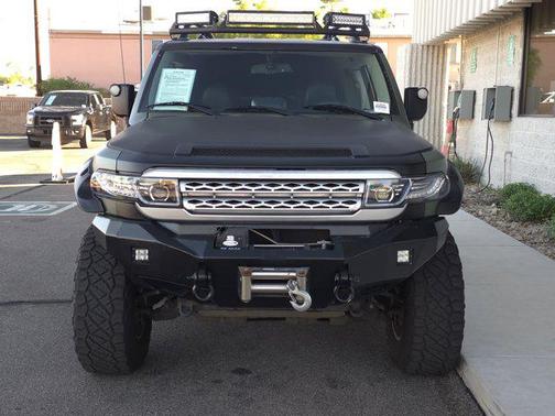 2014 Toyota FJ Cruiser Base