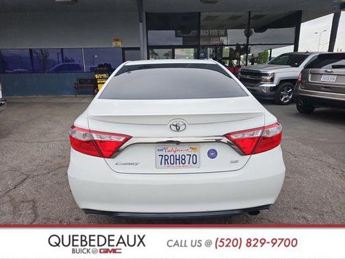 2016 Toyota Camry SE
