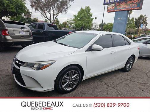 2016 Toyota Camry SE