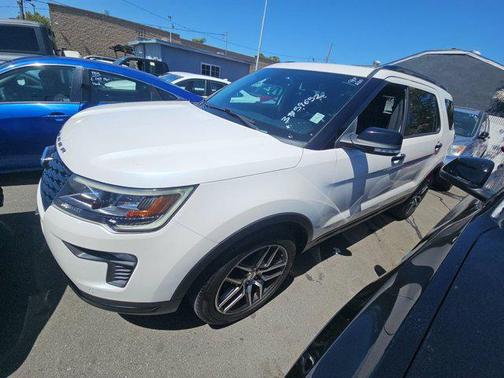 2018 Ford Explorer Sport