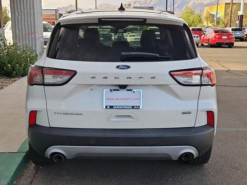 2020 Ford Escape Titanium