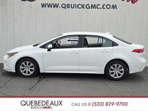 Ice 2023 Toyota Corolla LE