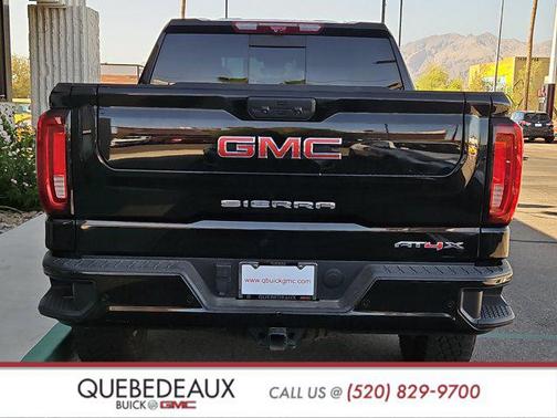 2023 GMC Sierra 1500 AT4X