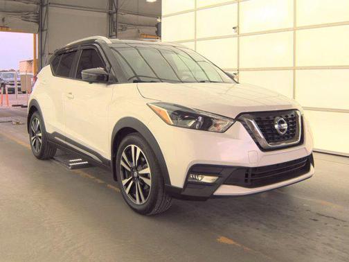 2018 Nissan Kicks SR