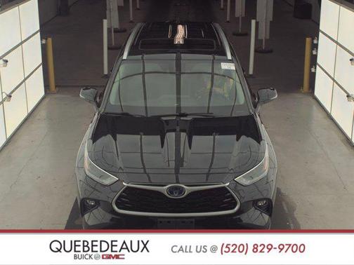 2022 Toyota Highlander Hybrid XLE