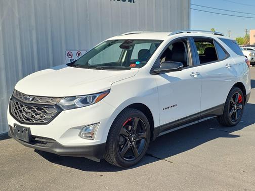 Summit White 2020 Chevrolet Equinox L