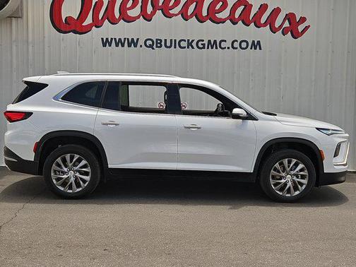 2025 Buick Enclave Preferred FWD