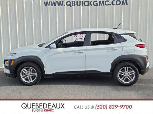 Chalk White 2021 Hyundai KONA SE