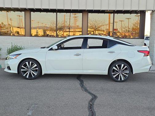 2021 Nissan Altima Platinum Intelligent AWD