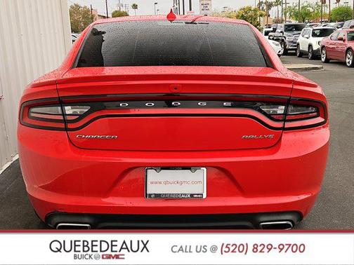 2016 Dodge Charger SXT
