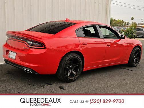 2016 Dodge Charger SXT