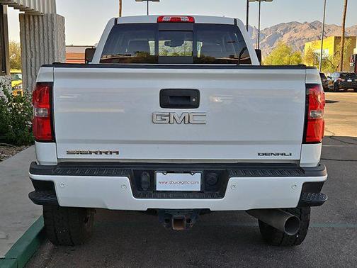 2017 GMC Sierra 2500 Denali