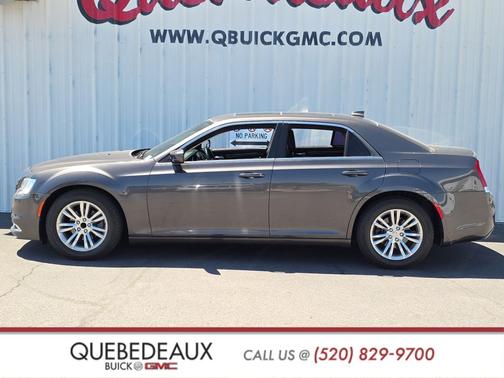 Ceramic Grey Clearcoat 2017 Chrysler 300 Limited