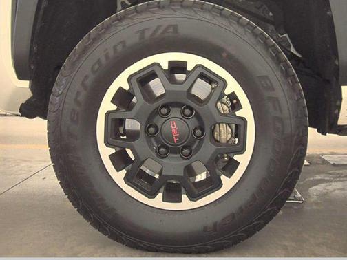 2024 Toyota Tacoma TRD Off Road