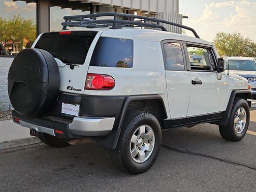 2010 Toyota FJ Cruiser Base