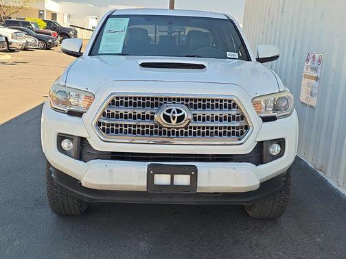 2017 Toyota Tacoma TRD Sport