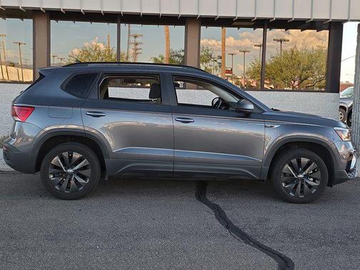 2022 Volkswagen Taos 1.5T S