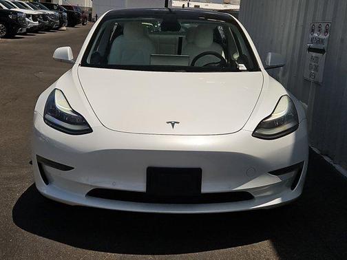 2020 Tesla Model 3 Standard Range