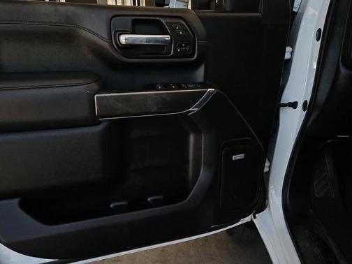 2021 GMC Sierra 2500 AT4