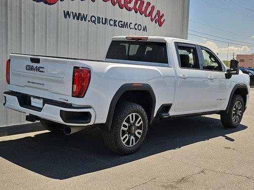 2021 GMC Sierra 2500 AT4