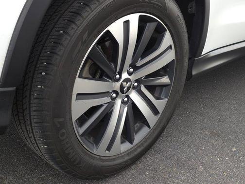 2020 Mitsubishi Outlander Sport SE