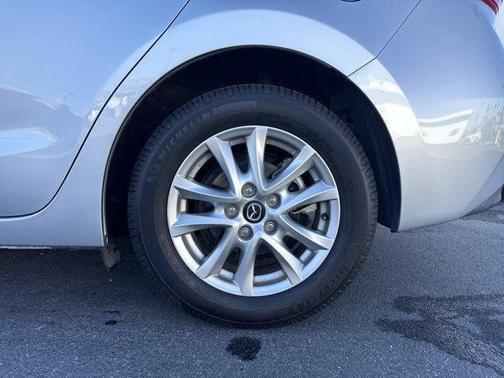 2017 Mazda Mazda3 Sport