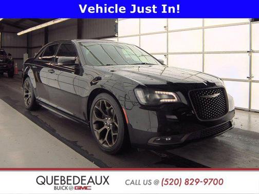 2016 Chrysler 300 S