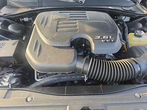 2016 Chrysler 300 S