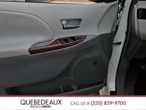 2011 Toyota Sienna XLE