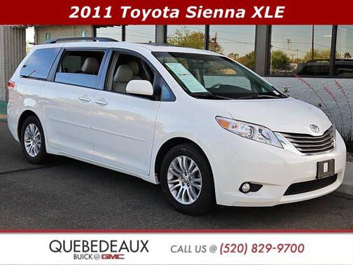 2011 Toyota Sienna XLE