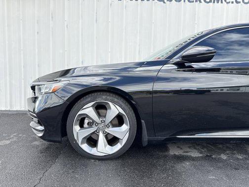 2018 Honda Accord Touring 2.0T