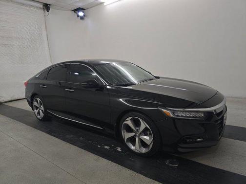 2018 Honda Accord Touring 2.0T