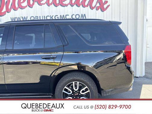 2024 GMC Yukon 4WD AT4