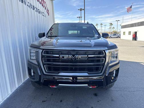 2024 GMC Yukon 4WD AT4