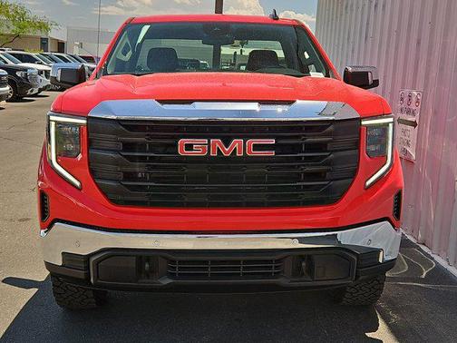 2025 GMC Sierra 1500 Pro