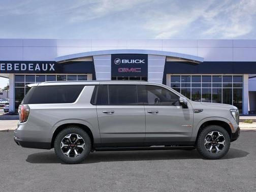 2026 GMC Yukon XL 4WD AT4