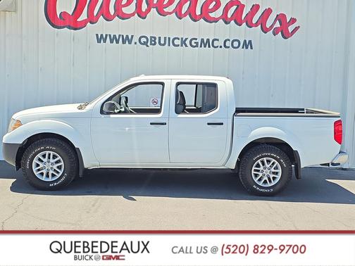 Glacier White 2018 Nissan Frontier SV