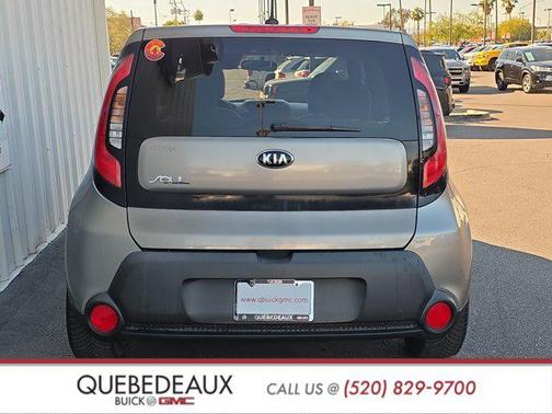 2015 Kia Soul Base