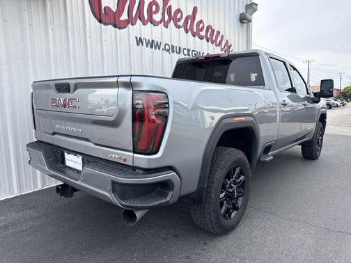 2025 GMC Sierra 2500 AT4