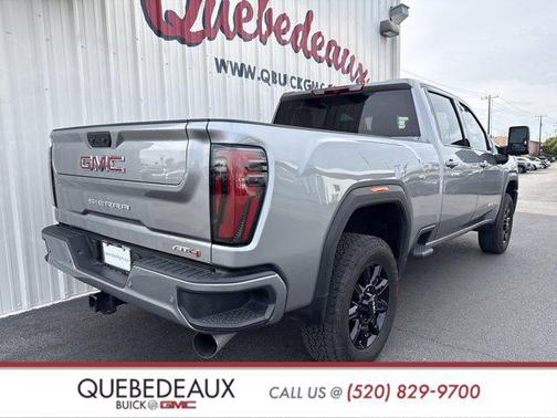 2025 GMC Sierra 2500 AT4