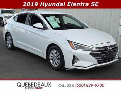 2019 Hyundai ELANTRA SE