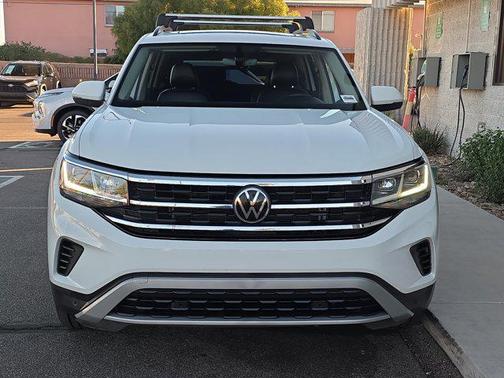 2022 Volkswagen Atlas 3.6L SE w/Technology
