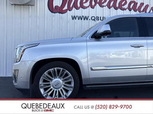 2019 Cadillac Escalade ESV Platinum