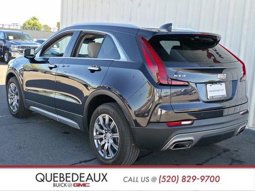 2022 Cadillac XT4 Premium Luxury