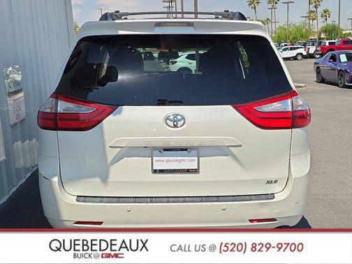 Blizzard Pearl 2015 Toyota Sienna XLE