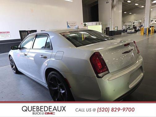 2021 Chrysler 300 S