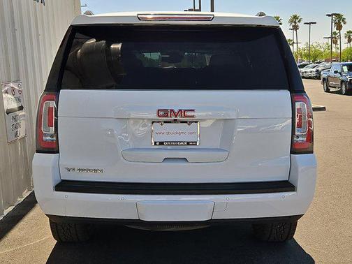 2020 GMC Yukon SLT